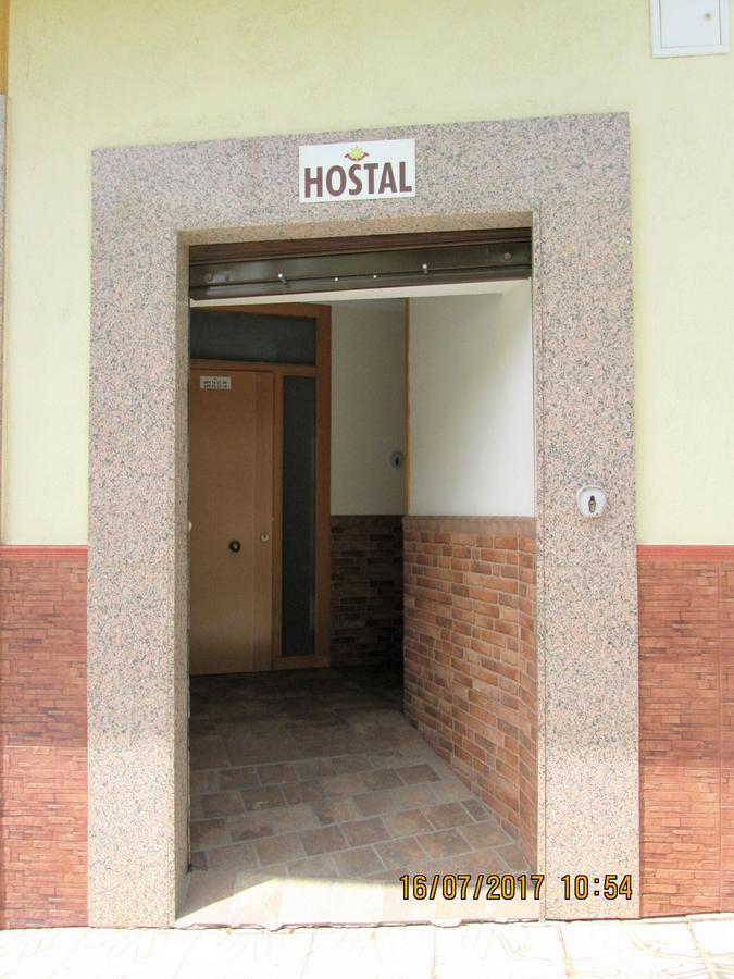 Hostal Banderas Fuensanta de Martos Exterior photo